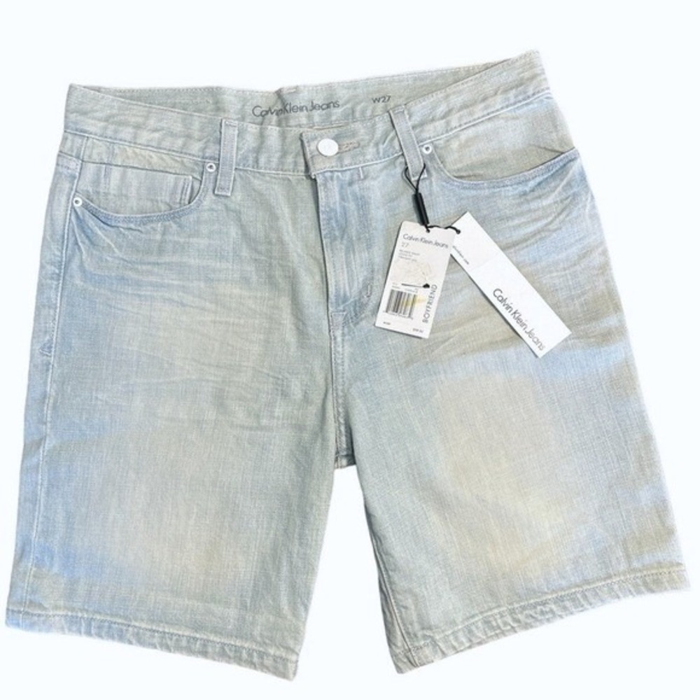 Calvin Klein NEW Bermuda‎  Boyfriend Light Wash Denim Shorts 27 Relaxed Fit